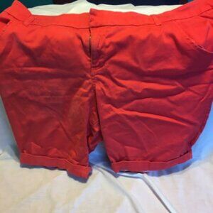TORRID Women’s Red Bermuda Shorts – Size 26w